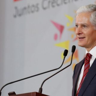 Alfredo del Mazo anuncia que se reduce su salario