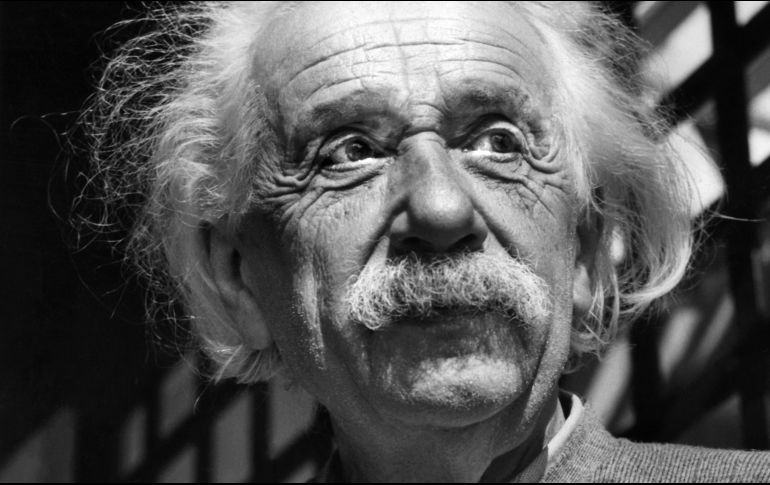 Subastan "Carta de Dios" escrita por Albert Einstein en EU 
