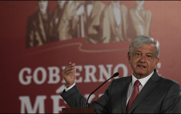 López Obrador pone a consideración el nombramiento y expone que Ebrard Casaubon cuenta con un amplio conocimiento en gobierno y políticas públicas en los distintos órdenes de gobierno. EFE / M. Guzmán