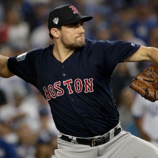 Nathan Eovaldi se queda con los Medias Rojas