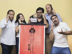 “Telephone”. En la cinta que dirige Jerzain Ortega participan Rodrigo Murray y Hania de la Vega, entre otros actores. En la imagen, los acompaña el también director Frank Rodríguez. EL INFORMADOR/F. Atilano