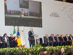 El gobernador dijo que comparte la postura del Presidente, para que los funcionarios tengan salarios justos pero que no ofendan la dignidad del pueblo. EL INFORMADOR / R. Rivas