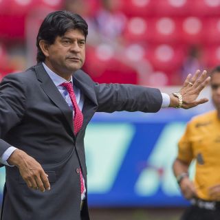 Chivas podría sumar dos o tres refuerzos más: Cardozo