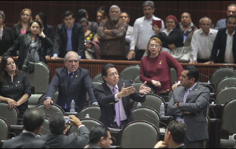 Delgado y el diputado Pablo Gómez expusieron que los únicos a los que no les aplicaría el tope de salario presidencial serán los que ya ganaban más que el mandatario antes de la reforma de 2009 a la Constitución. NTX / ARCHIVO