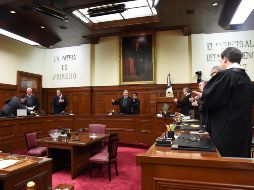 La SCJN suspendió la aplicación de la Ley de Remuneraciones que ordena los recortes salariales a altos funcionarios para que ganen menos que el presidente. NOTIMEX/Archivo