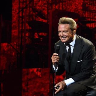 Critican a Luis Miguel en último concierto en el Auditorio Nacional