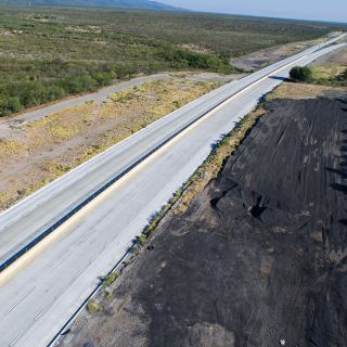 Cemex pavimentará la carretera más importante en frontera México-EU