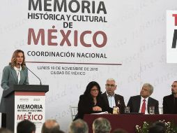 A mediados de noviembre, se presentó el proyecto para la recuperación de la memoria histórica y cultural de México, encabezado por Eduardo Villegas (a la derecha). FACEBOOK / Beatriz Gutiérrez