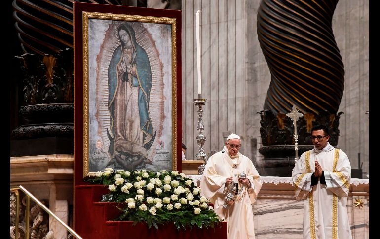 En el Vaticano, el Papa Francisco ofició una misa por la Virgen de Guadalupe, patrona de América. AFP/F. Monteforte