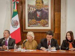 Sánchez Cordero calificó de inexacto que se diga que además de la pensión reciba otra prestación. NTX/A. Rodríguez