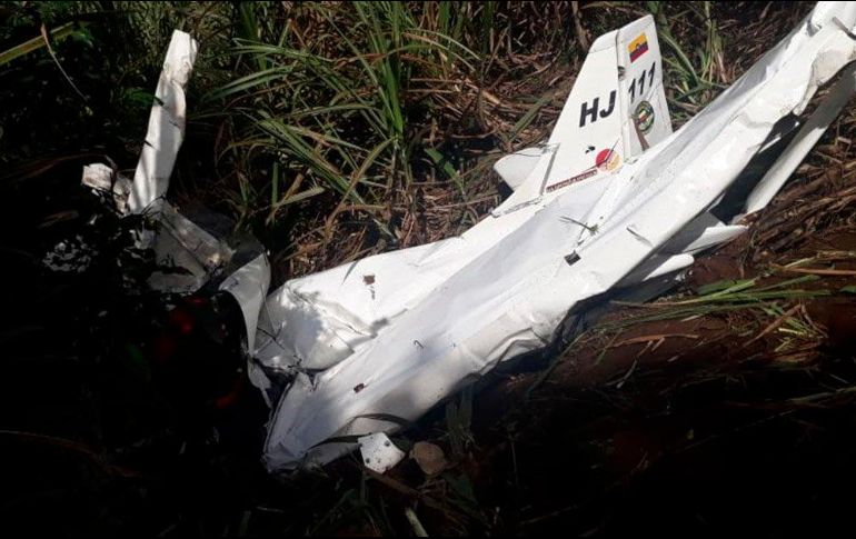 Los uniformados localizaron los restos de la aeronave en la aldea de Las Azules. TWITTER/@BluMedellin
