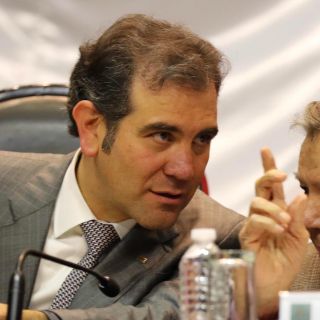 El INE cumplió con austeridad al reducir salarios de consejeros: Córdova