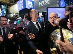 El NYSE Composite también sube con 33.01 puntos, colocándose en 11 mil 976.30 unidades. AP / M. Lennihan