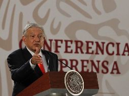En dos años, el nuevo sistema de salud para dotar de medicamentos y atención médica gratuita quedará instaurado en todo el país, adelanta López Obrador. EFE / M. Guzmán
