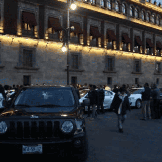 Rechaza Sheinbaum "trato especial" a legisladores en doble fila