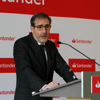 Nada anormal en proceso de recompra de bonos: Santander