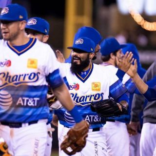 Charros saca la escoba ante Cañeros