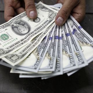 Dólar abre con ganancia, se vende hasta 20.78 pesos en bancos