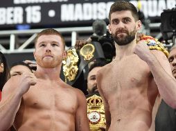 Saúl Álvarez cuenta con los argumentos suficientes para quedarse con el cinturón de la Asociación Mundial de Boxeo. AFP / S. Stier