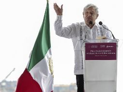 El Presupuesto de Egresos del primer año de Andrés Manuel López Obrador prevé aumentos para funcionarios que ganen menos de 10 mil pesos netos al mes. NTX/A. Monroy