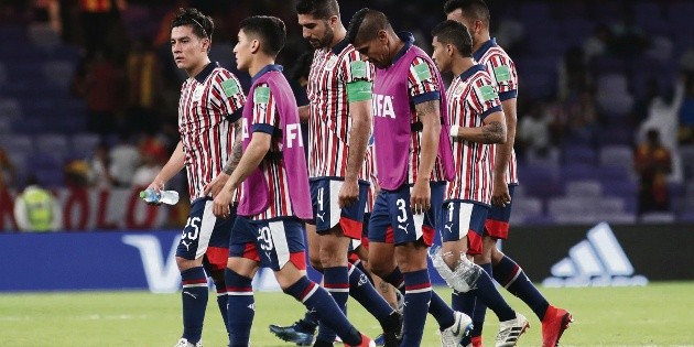 Rid&iacute;culo internacional: Chivas fuera del Mundial