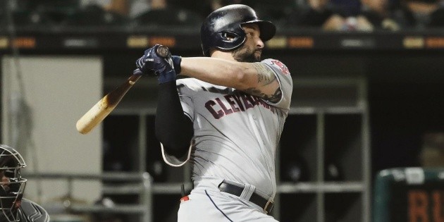 Yonder Alonso jugar&aacute; con los Medias Blancas