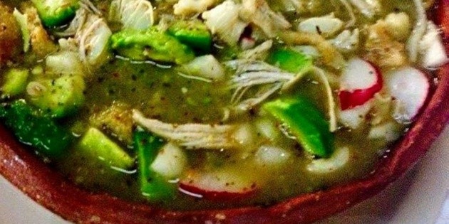 Recomiendan moderar ingesta de comida en temporada decembrina