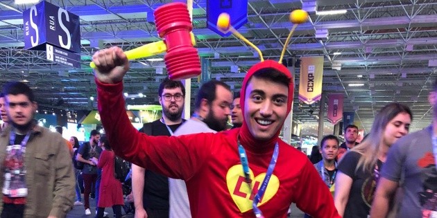 &ldquo;El Chapul&iacute;n Colorado&rdquo; muestra su poder en la Comic Con de Brasil