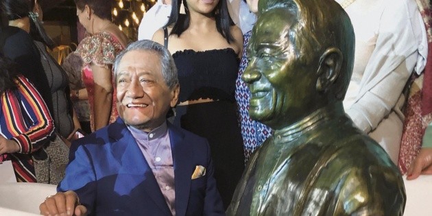 Manzanero pide rescatar la poes&iacute;a en la m&uacute;sica