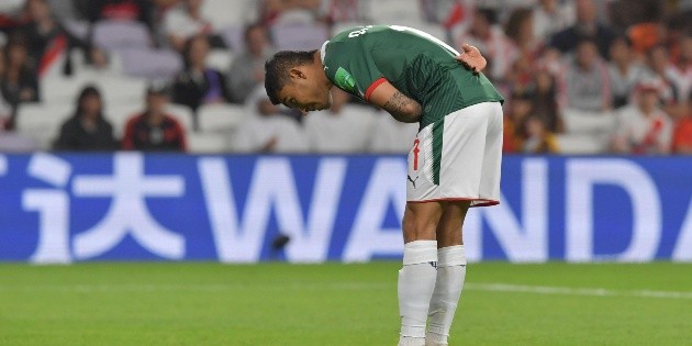 Orbel&iacute;n Pineda se "despide" de la afici&oacute;n de Chivas