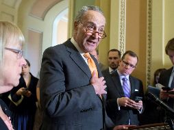Charles Schumer, líder de los senaodres demócratas, que proponen un año de financiamiento para el Departamento de Seguridad interna o un plan temporal de gastos para las agencias que tienen su presupuesto pendiente.EFE/M. Reynodls