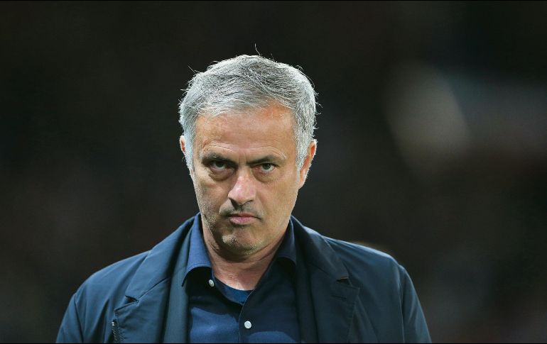 La gestión de José Mourinho al frente del Manchester United estará marcada por el mal momento que vive el equipo en la Premier y por su mala relación con algunas figuras. EFE / N. Roddis