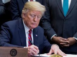 La norma impone también penas para los países que asistan a la nación latinoamericana. EFE / ARCHIVO