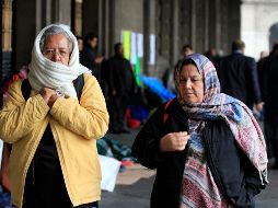 Señalan que es adecuado abrigarse bien ante las bajas temperaturas y evitar los cambios bruscos de temperatura. NTX / ARCHIVO
