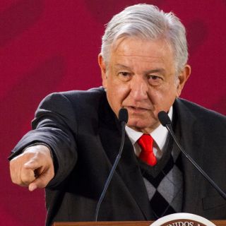 En enero iniciará construcción de aeropuerto en Santa Lucía: López Obrador