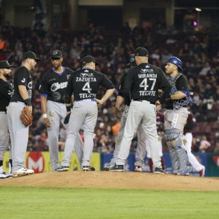 Tomateros deja en el terreno a los Charros
