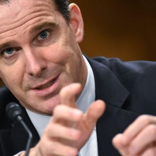 Renuncia diplomático de EU encargado de estrategia contra EI