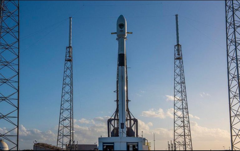 El cohete Falcon 9 despegó de Cabo Cañaveral, Florida para poner en órbita al satélite Vespucio. TWITTER / @SpaceX