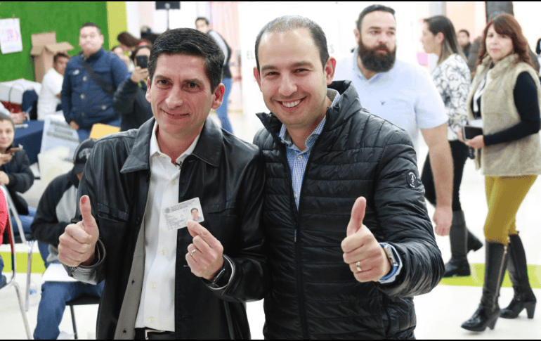 Marko Cortés acompañó a Felipe de Jesús Cantú, candidato a la alcaldía de esa ciudad a emitir su voto. TWITTER / @MarkoCortes