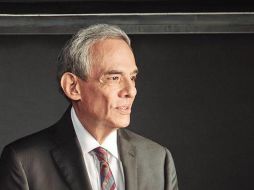 “El Príncipe de la Canción” envió bendiciones a su público y pidió que el Año Nuevo traiga lo mejor del mundo en salud y alegría. FACEBOOK / OficialJoseJose