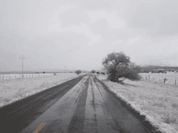 Hasta el momento no ha sido necesario el cierre de carreteras. TWITTER / @ClimaChihuahua1