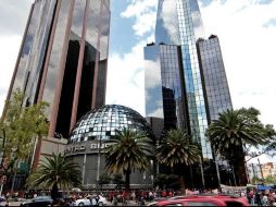En el mercado accionario local se opera un volumen de 14 mil 0.74 millones de títulos, por un importe económico de 735.3 millones de pesos. NTX / ARCHIVO