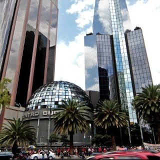 Bolsa Mexicana abre con descenso, ante poca información relevante