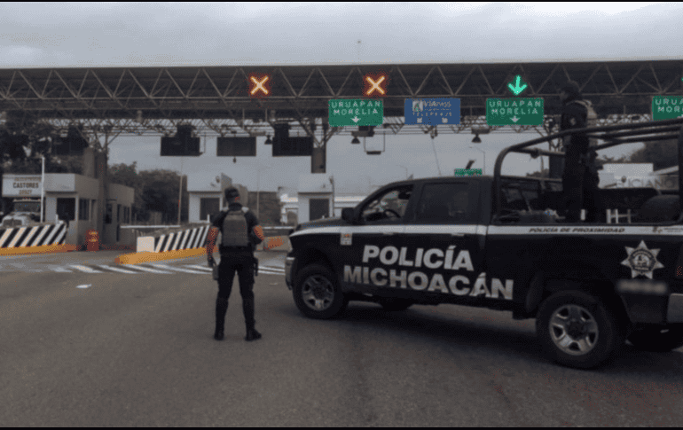 La SSP agregó que por otro lado, reforzó la seguridad sobre la Autopista Siglo XXI Morelia-Lázaro Cárdenas. TWITTER / @MICHOACANSSP