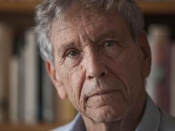 Oz, uno de los escritores israelíes más leídos en el mundo, ganó decenas de premios, entre ellos el Príncipe de Asturias de las Letras (2007). AP/ D. Balilty