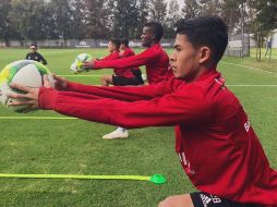 Las imágenes de Cálix entrenando con Atlas se han vuelto virales en Honduras. TWITTER/@atlasfc