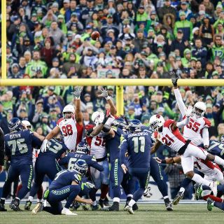 Seahawks aseguran postemporada con triunfo sobre Cardinals
