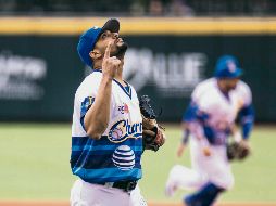 Elian Leyva lanzó sólo una entrada ayer ante Venados, consiguiendo un ponche para amarrar la triple corona. CHARROS DE JALISCO