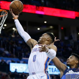 Oklahoma vence a Dallas en partido de fin de año