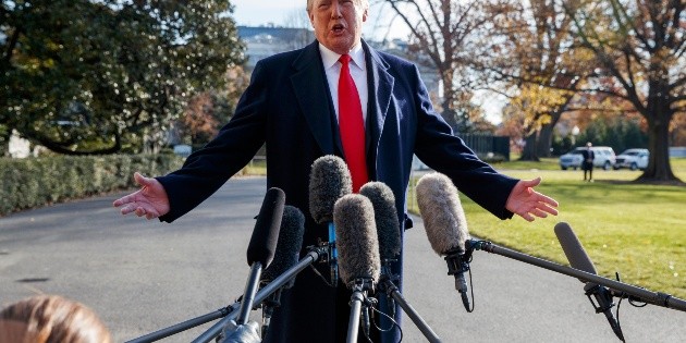 Trump invita l&iacute;deres Congreso a Casa Blanca para solucionar cierre Gobierno